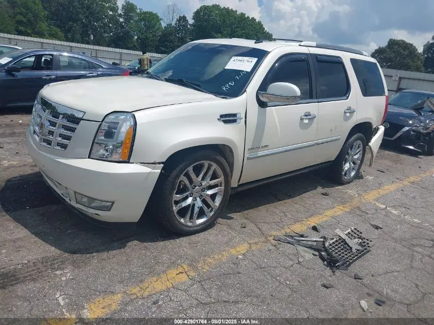2011 CADILLAC ESCALADE PREMIUM