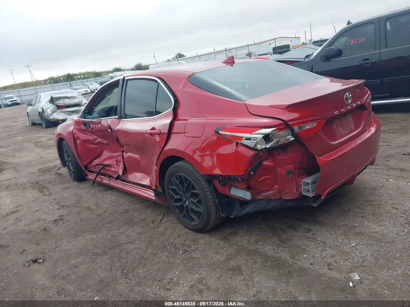 2019 TOYOTA CAMRY SE