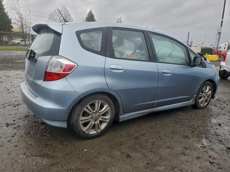 2011 HONDA FIT SPORT  
