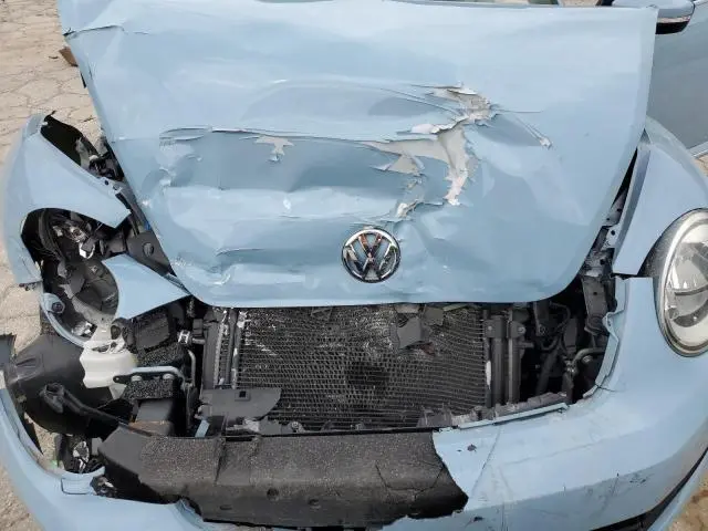 2013 VOLKSWAGEN BEETLE