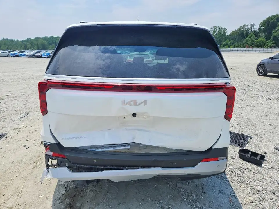 2026 KIA CARNIVAL EX  
