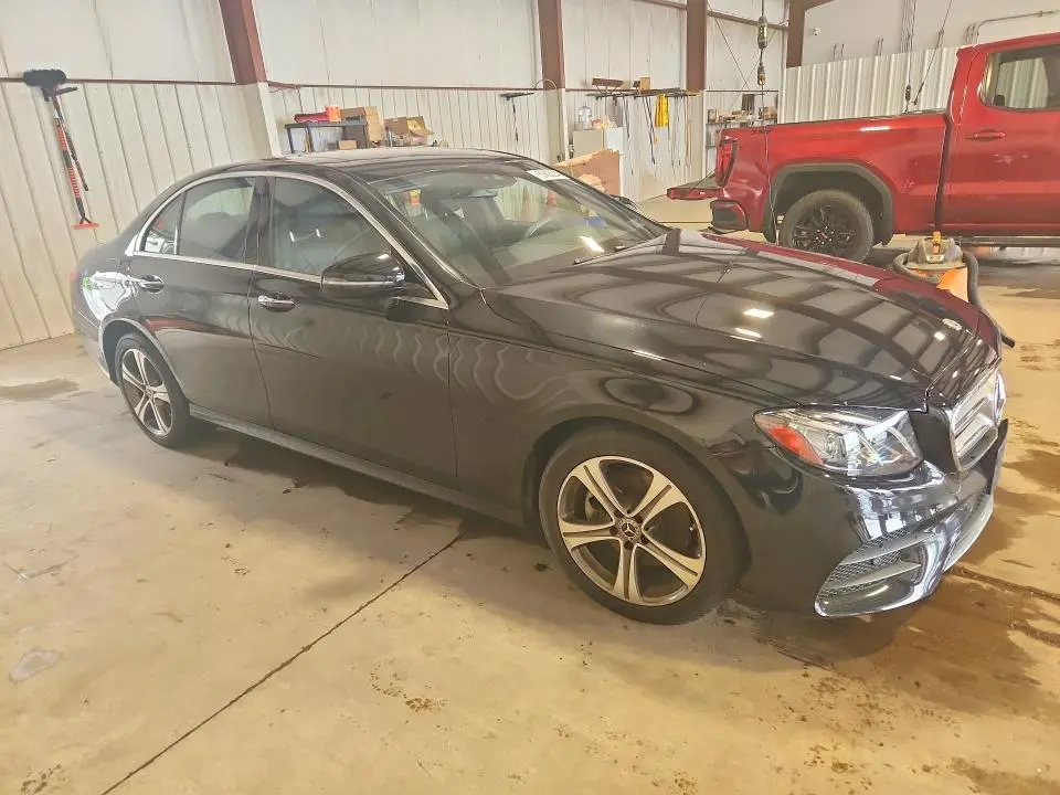 2019 MERCEDES-BENZ E 300 4MATIC  