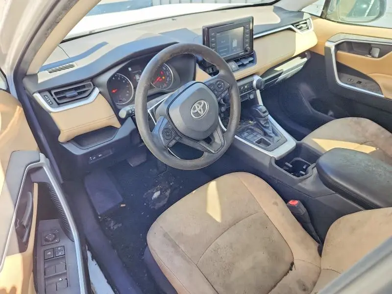 2022 TOYOTA RAV4 LE  