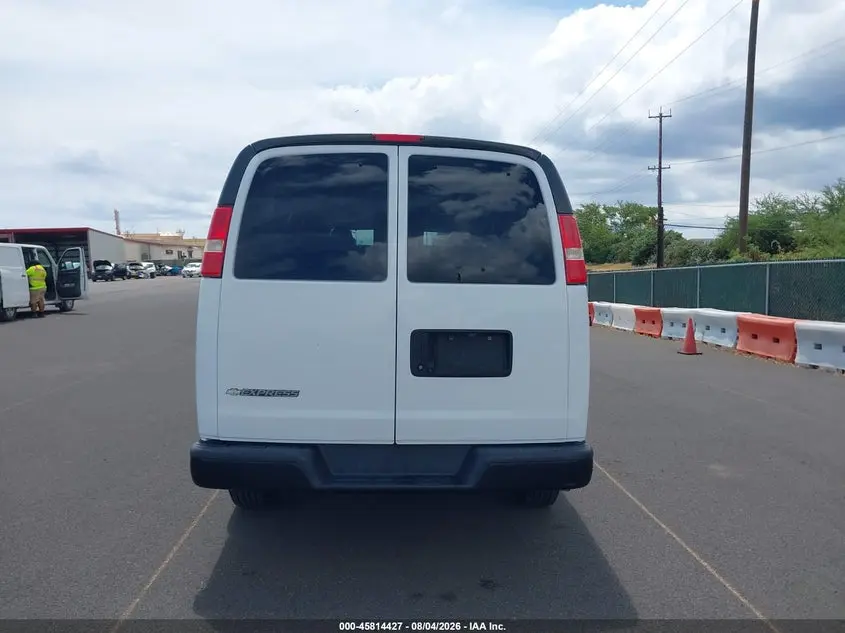 2018 CHEVROLET EXPRESS 2500 LS