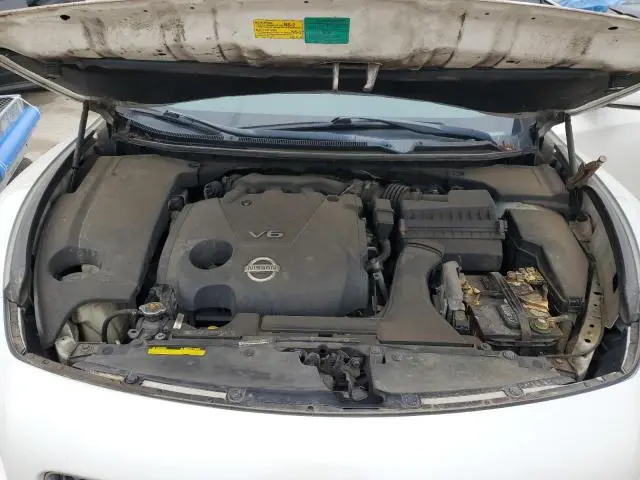 2011 NISSAN MAXIMA S  