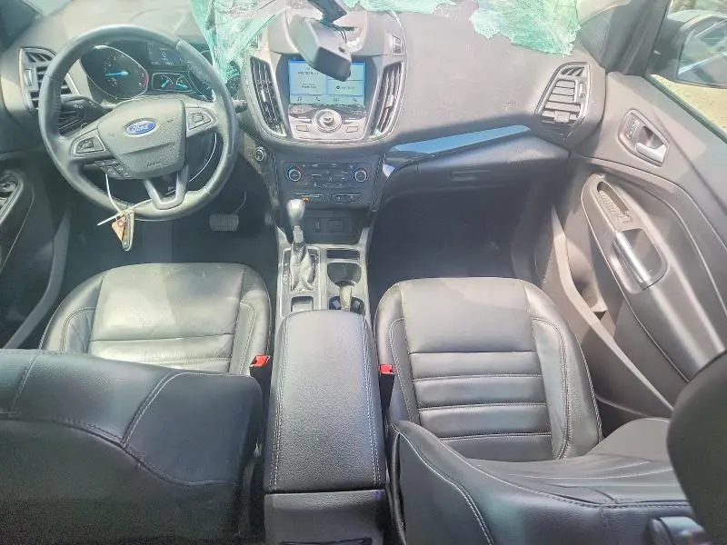 2017 FORD ESCAPE TITANIUM  