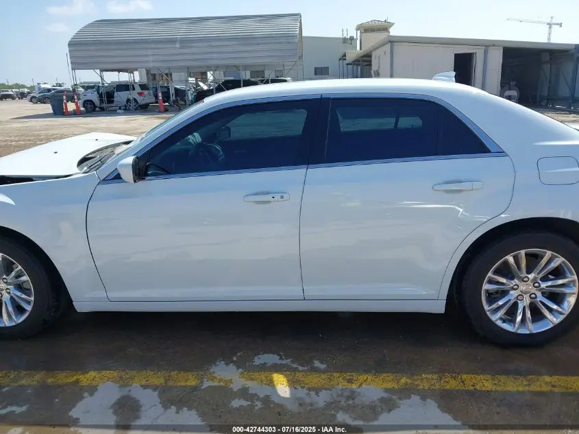 2021 CHRYSLER 300 TOURING