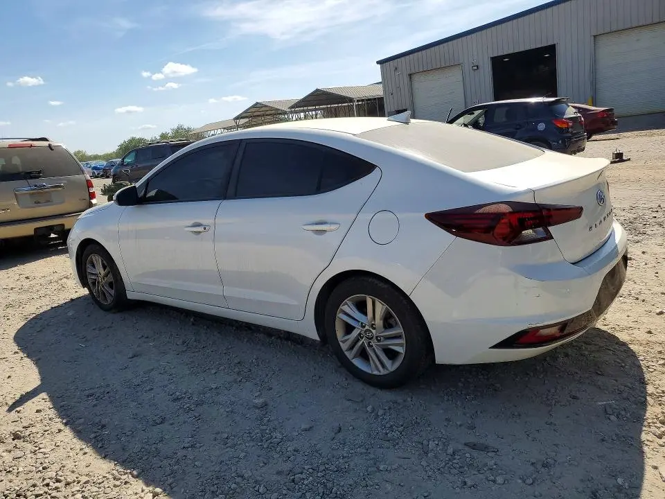 2019 HYUNDAI ELANTRA SEL  