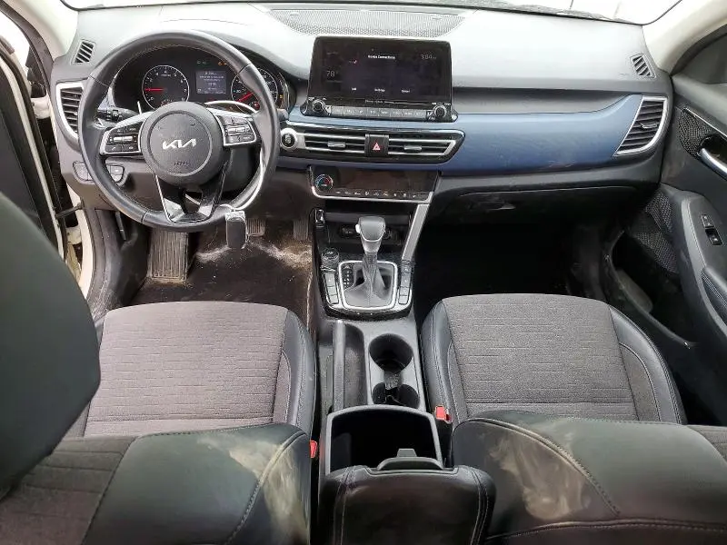 2022 KIA SELTOS S  