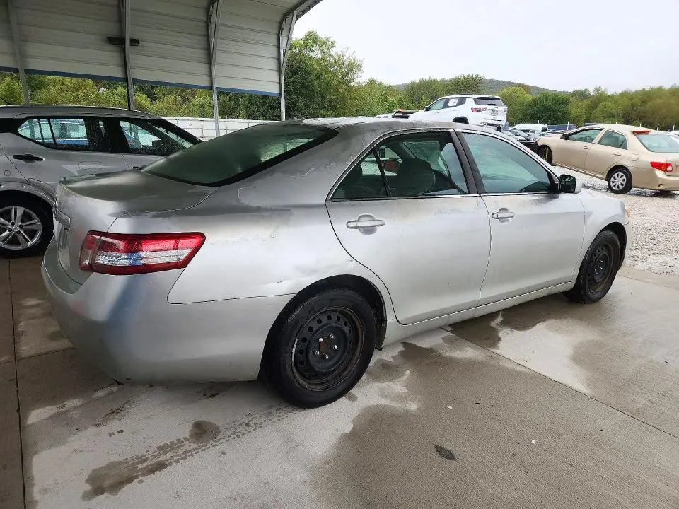 2010 TOYOTA CAMRY BASE  