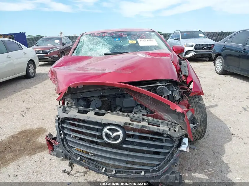 2017 MAZDA MAZDA3 TOURING