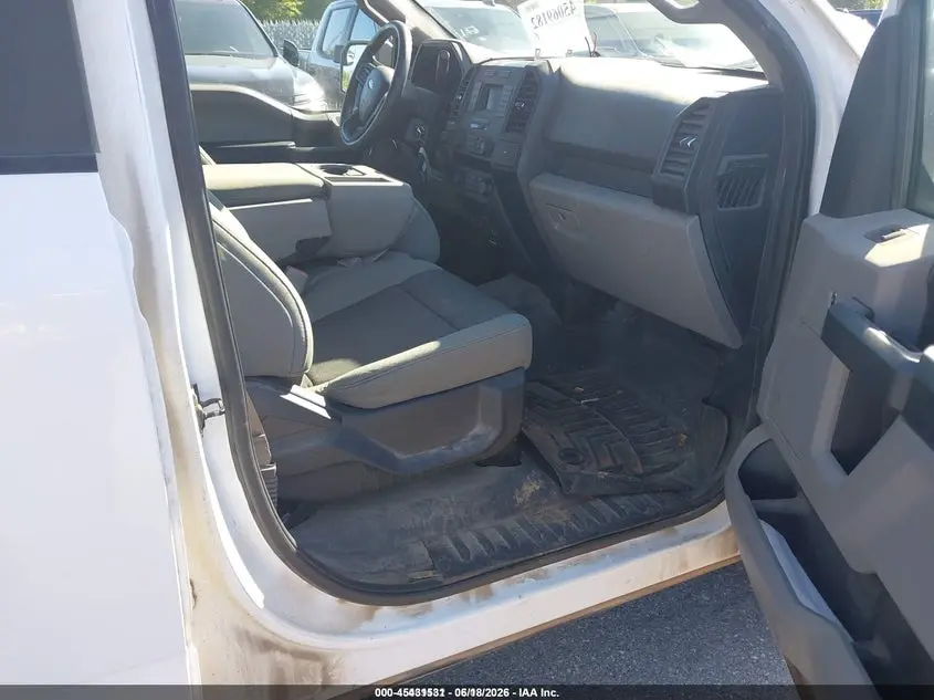 2017 FORD F-150 XL