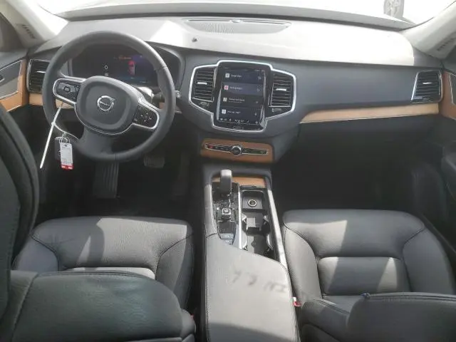 2024 VOLVO XC90 PLUS  