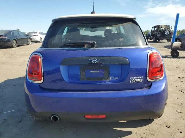 2019 MINI COOPER   