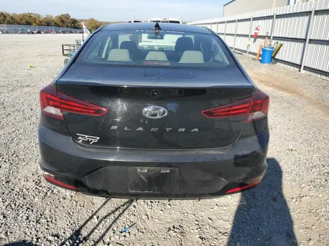 2020 HYUNDAI ELANTRA SEL  