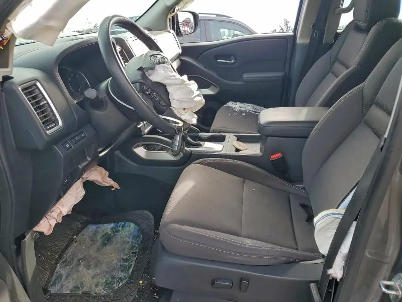 2022 NISSAN FRONTIER S  