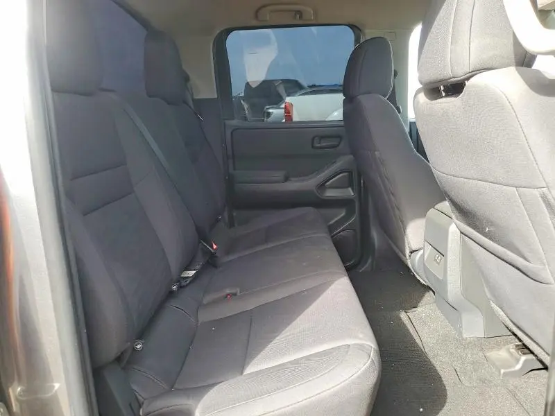 2023 NISSAN FRONTIER S  