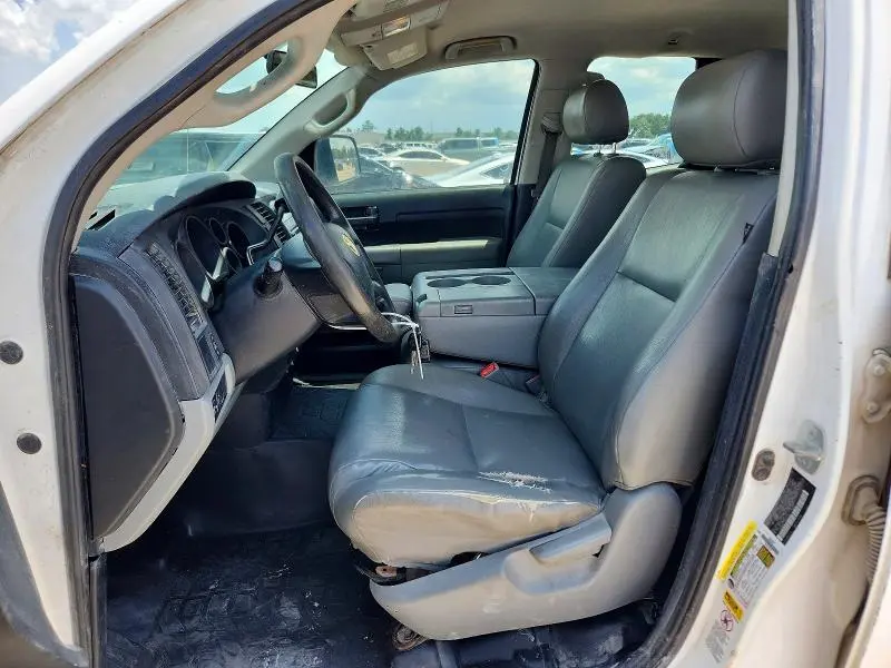 2011 TOYOTA TUNDRA DOUBLE CAB SR5  