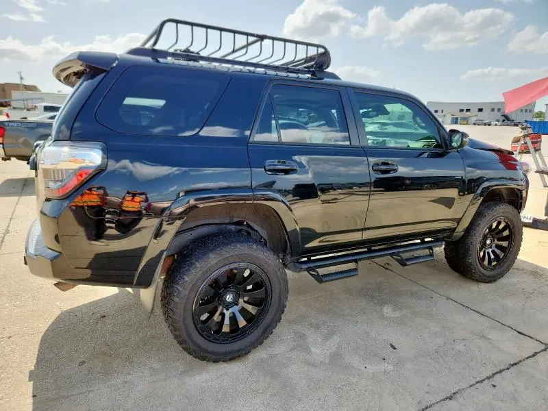 2021 TOYOTA 4RUNNER VENTURE  
