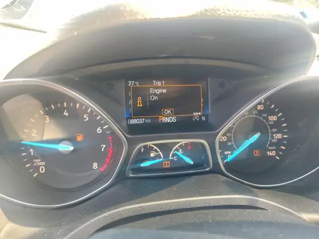 2017 FORD ESCAPE SE  