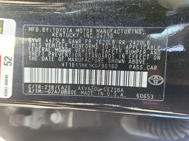 2019 TOYOTA CAMRY SE  