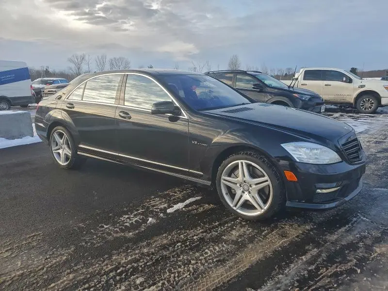 2011 MERCEDES-BENZ S 63 AMG  