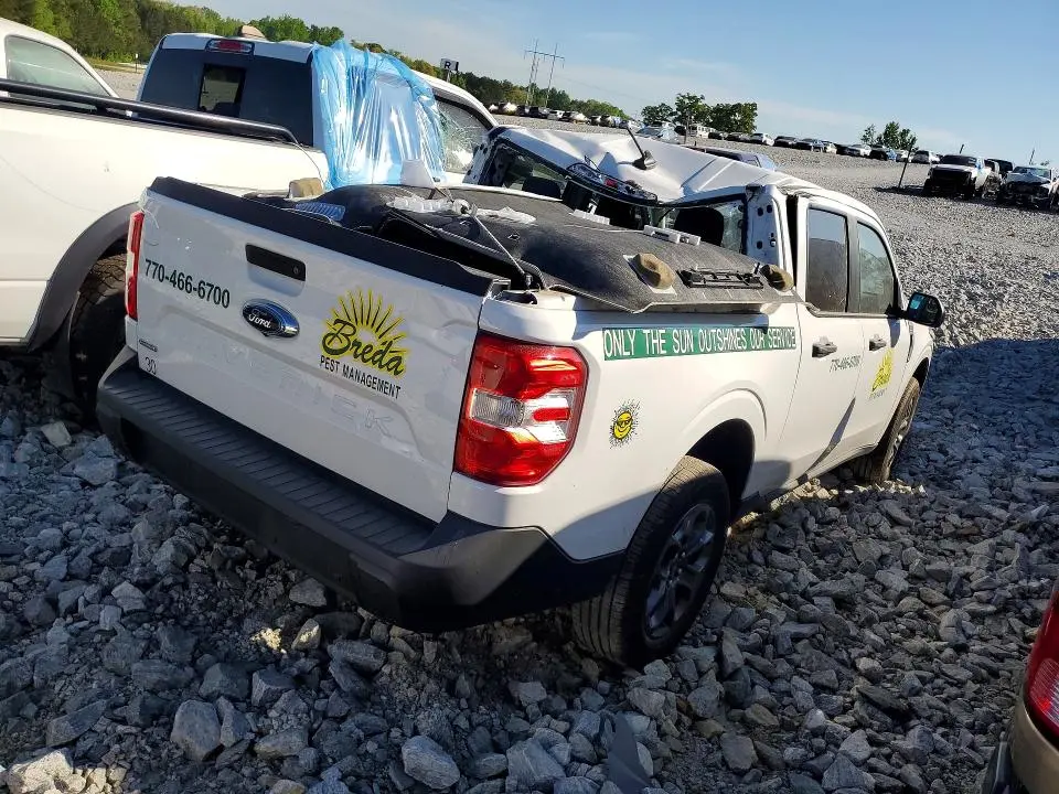 2024 FORD MAVERICK XLT  