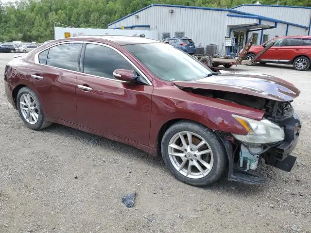 2011 NISSAN MAXIMA S  