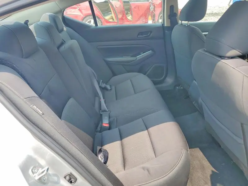 2023 NISSAN ALTIMA SV  