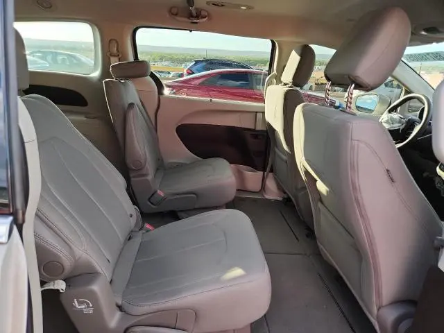 2020 CHRYSLER PACIFICA TOURING  