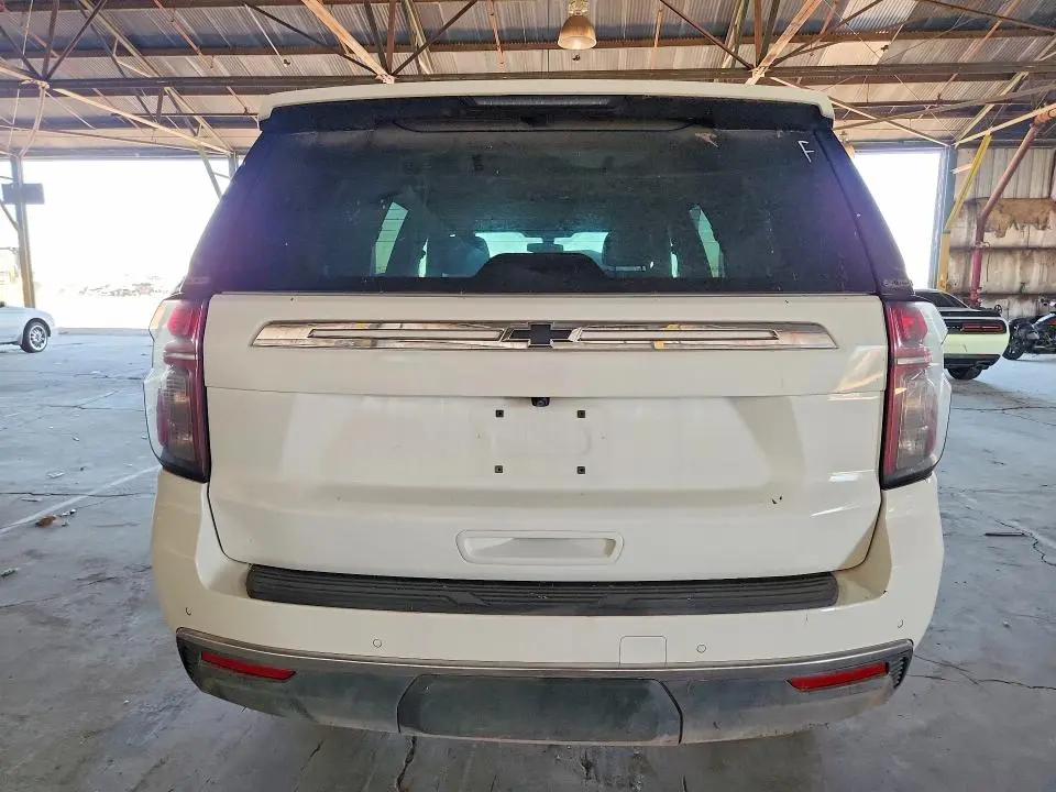 2024 CHEVROLET TAHOE 4WD V8