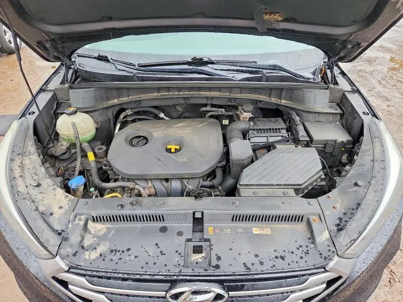 2018 HYUNDAI TUCSON SE  