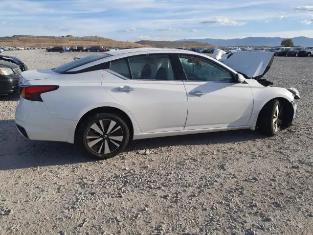 2019 NISSAN ALTIMA SV