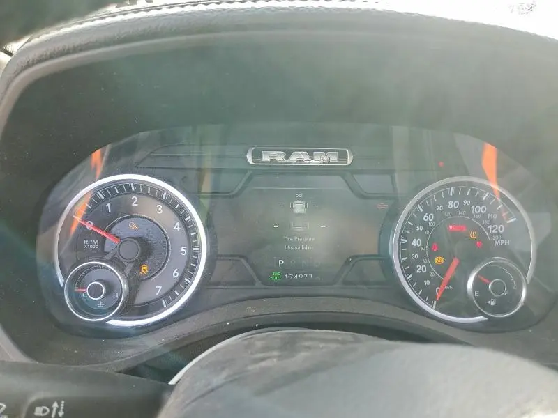 2019 RAM 1500 LARAMIE  