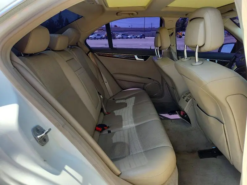 2012 MERCEDES-BENZ C 250  