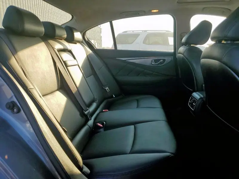 2015 INFINITI Q50 BASE  