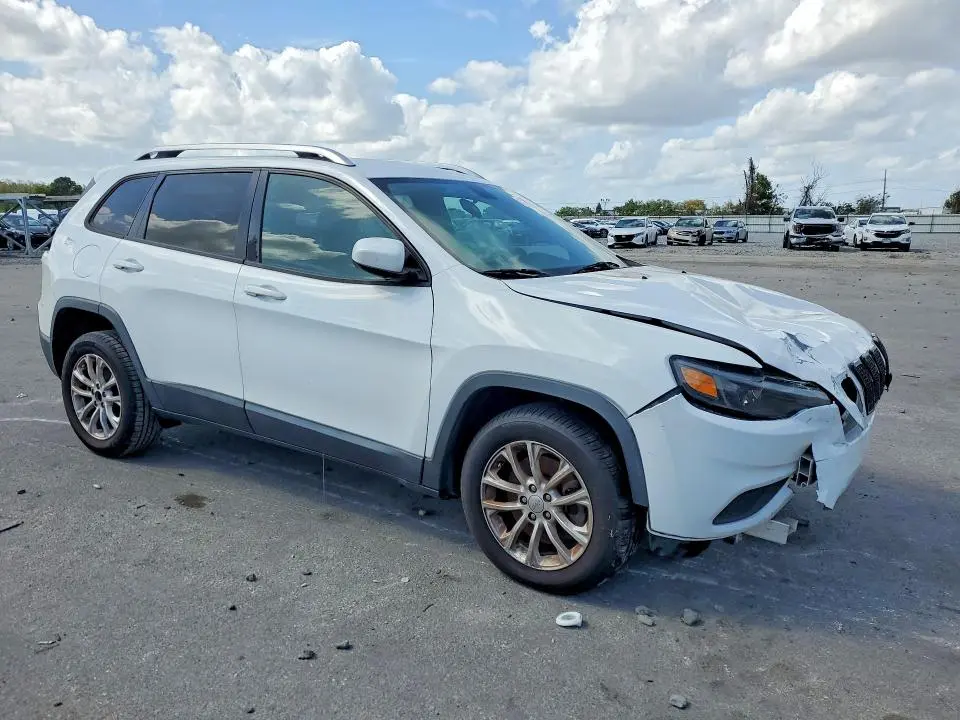 2020 JEEP CHEROKEE LATITUDE  