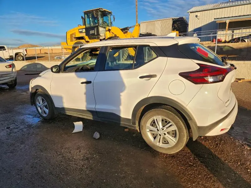 2024 NISSAN KICKS S  