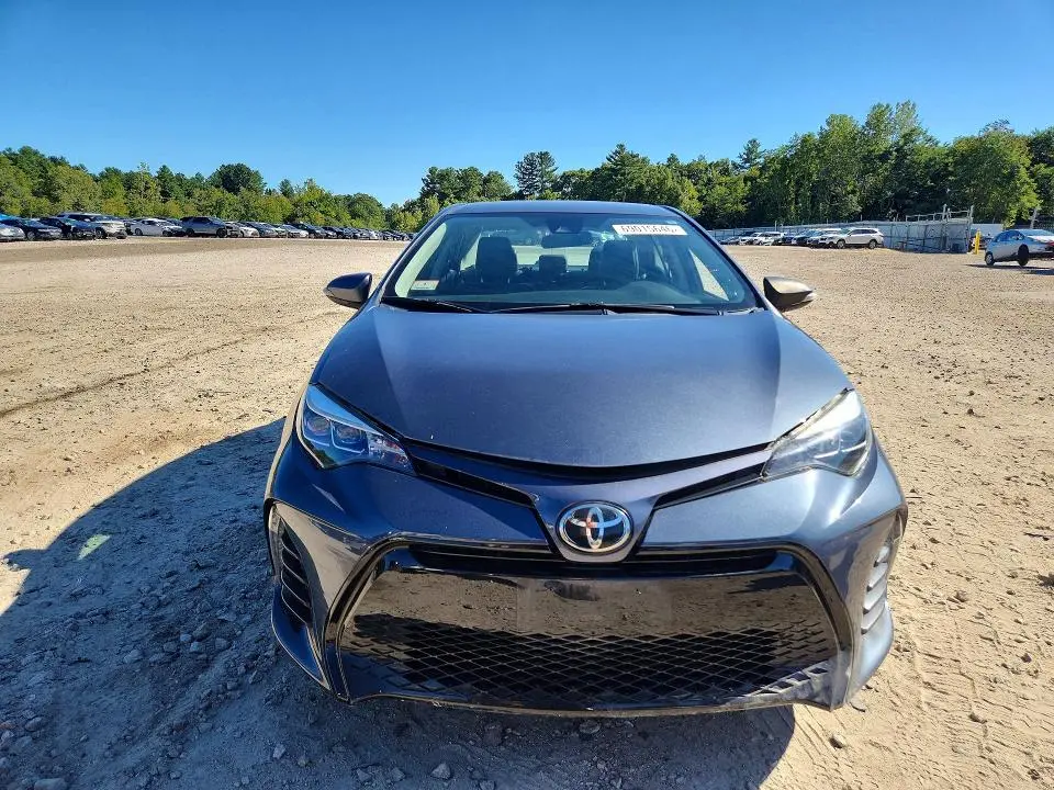 2019 TOYOTA COROLLA SE  