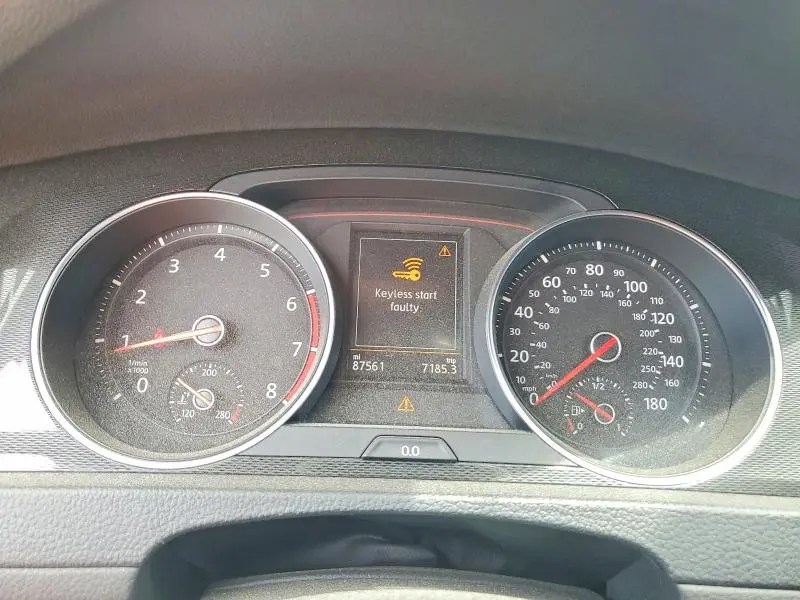 2016 VOLKSWAGEN GTI S/SE  