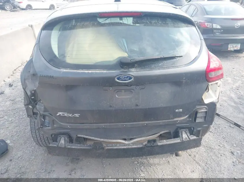 2018 FORD FOCUS SE