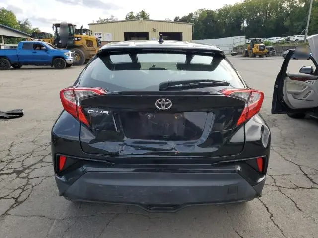 2019 TOYOTA C-HR XLE