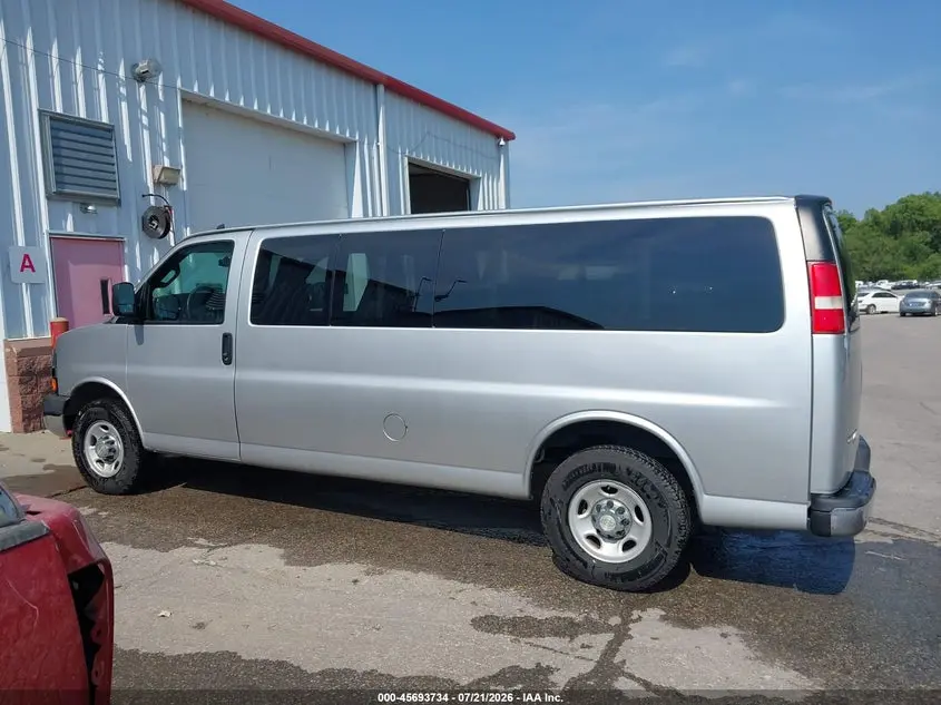 2016 CHEVROLET EXPRESS 3500 LT
