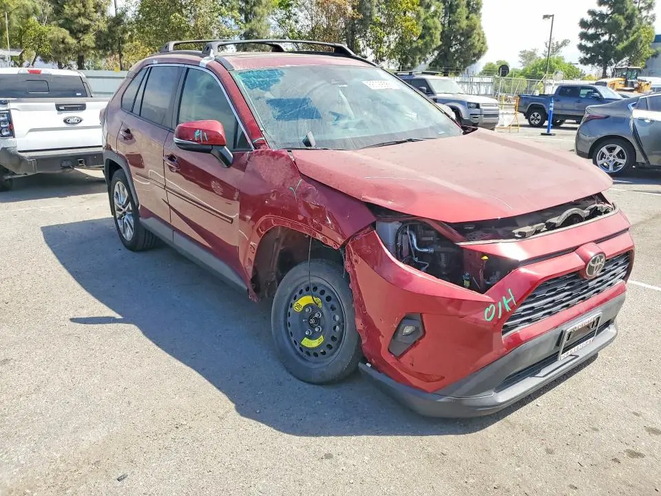 2022 TOYOTA RAV4 XLE PREMIUM  