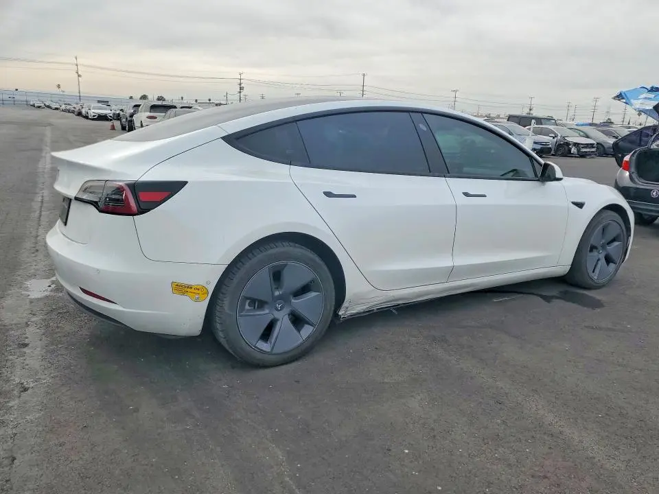 2022 TESLA MODEL 3   