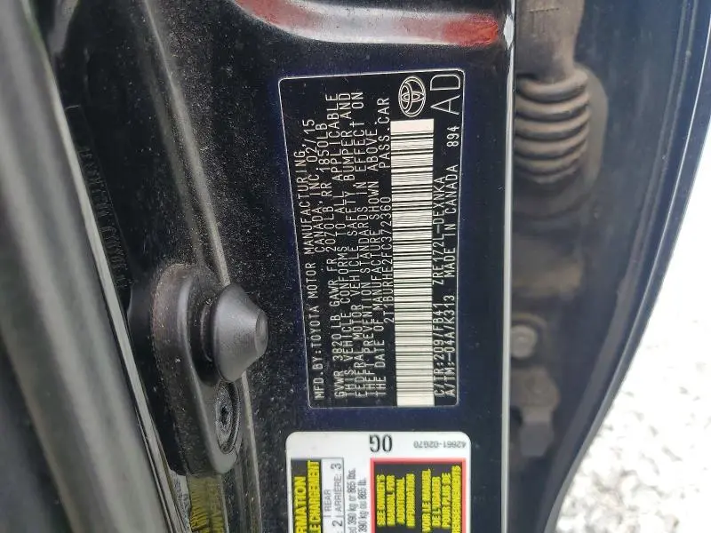 2015 TOYOTA COROLLA LE  