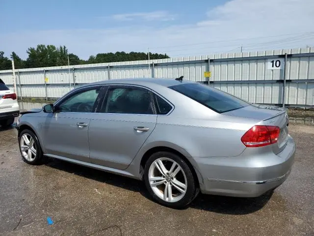 2013 VOLKSWAGEN PASSAT SEL  
