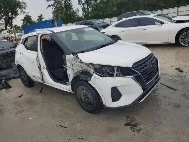 2021 NISSAN KICKS S  