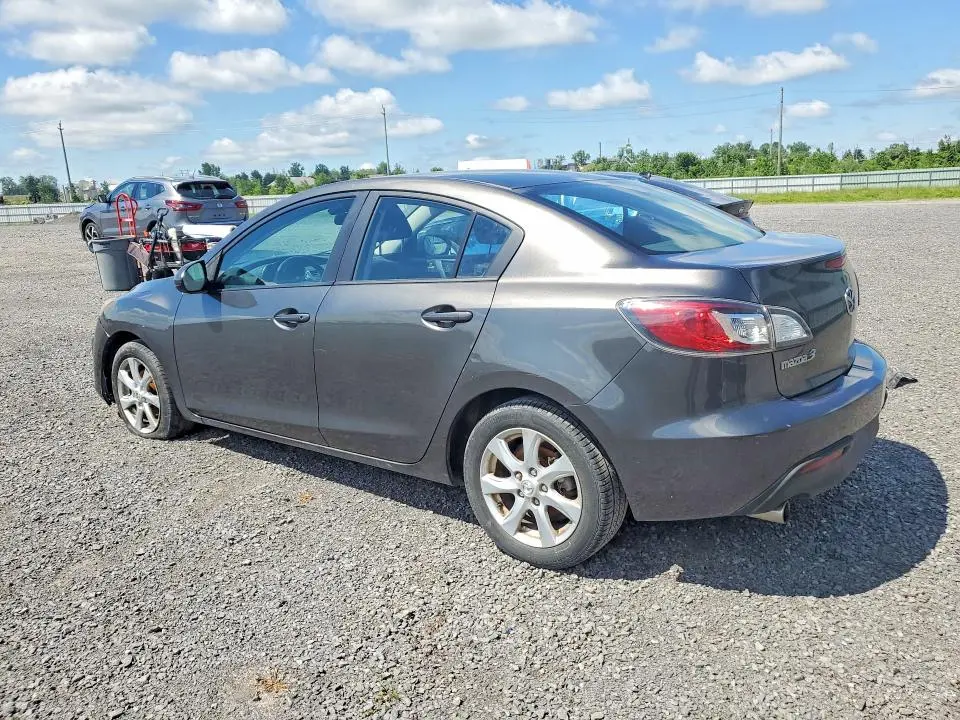 2011 MAZDA 3 I  