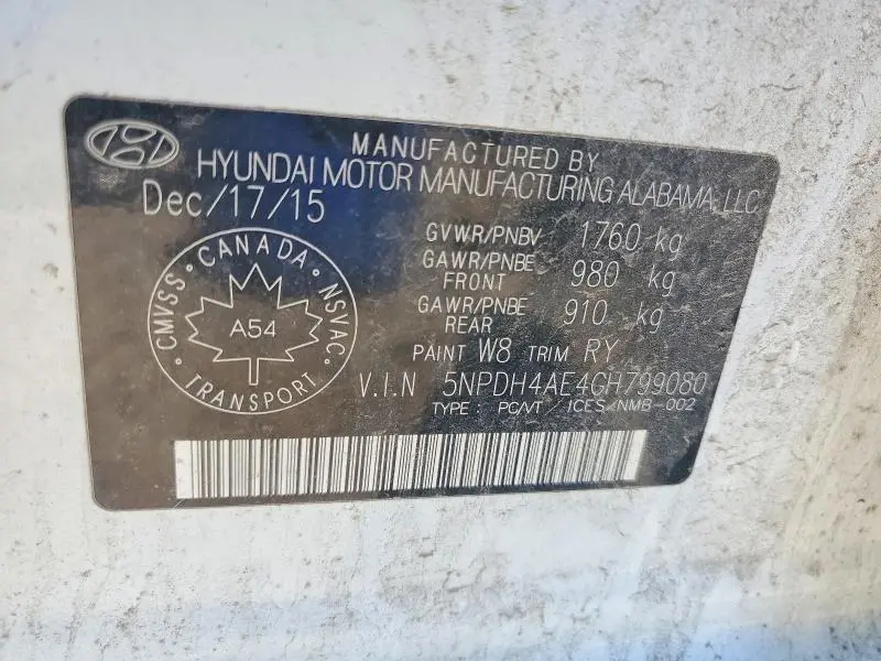 2016 HYUNDAI ELANTRA SE  